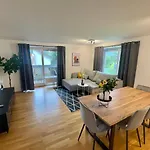 דירה Homy Alpine Panorama בלודנץ